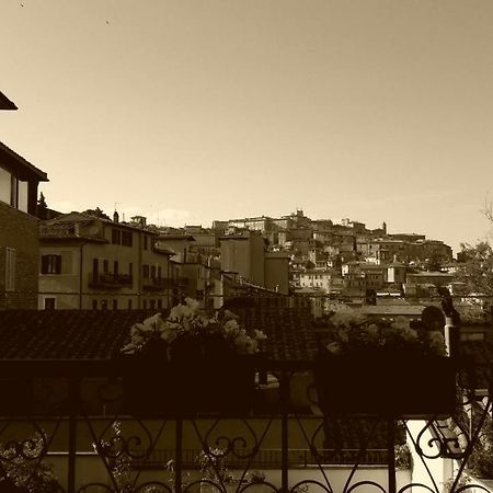 Via Piantarose, 12 Daire Perugia Dış mekan fotoğraf